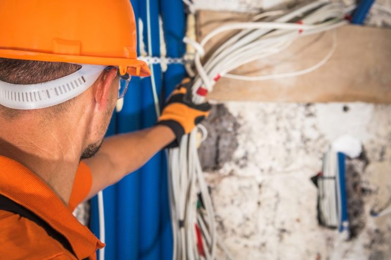 Reliable Commercial Electricians in Telford: Keeping Business Powered 